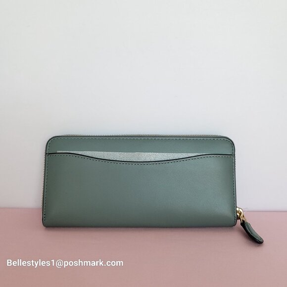 COACH Slim Accordion Smooth Leather Wallet with Back Slip Pocket- Sage color⭐ - Picture 9 of 16